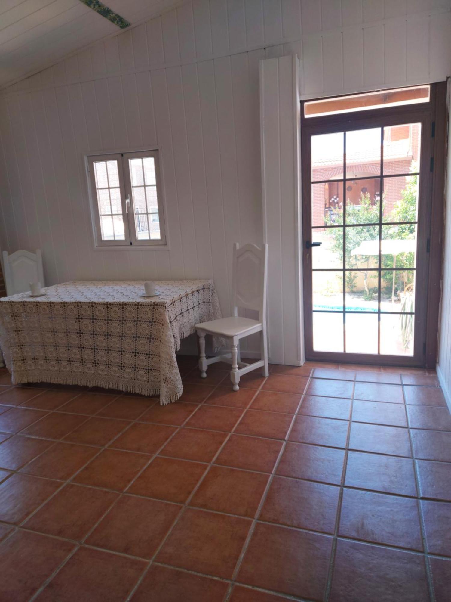 Apartment Habitacion,piscina Y Jardin *